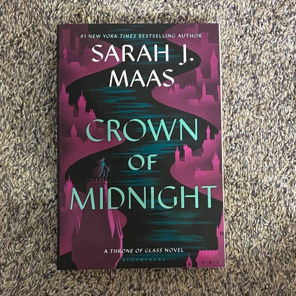 Crown of Midnight by Sarah J. Maas